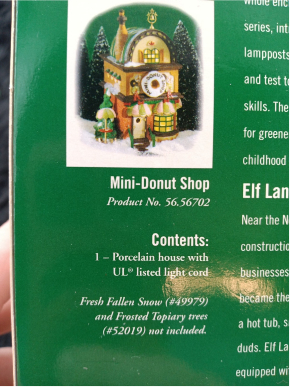 Dept 56 North Pole Elf Land MINI-DONUT SHOP #56702 brand new NIB with light cord - Picture 5 of 7